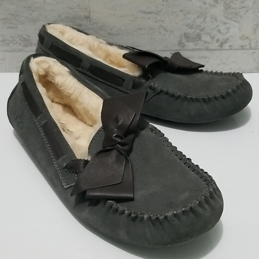 Ugg Dakota Suede Bow Moccasin Slipper Shoes Size 6